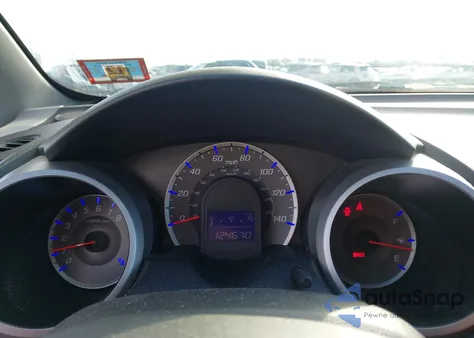 2010 Honda Fit Sport z USA, uszkodzony, nr VIN JHMGE8G44AC033590